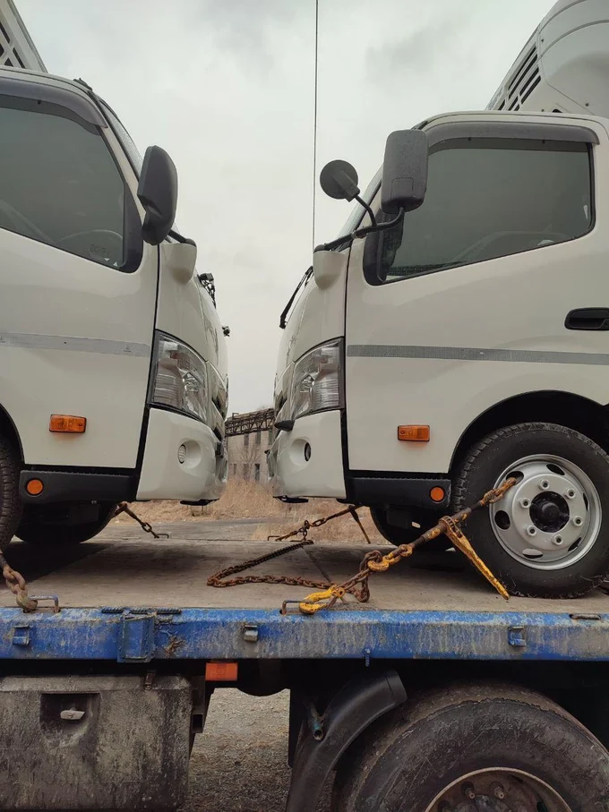 Доставка автоколонной 8 грузовиков Isuzu из Уссурийска в Красноярск за 5 дней