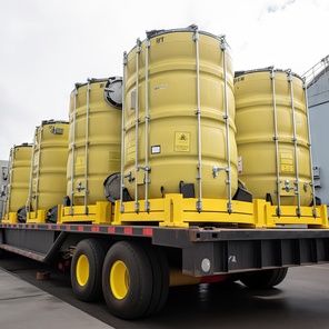 Перевозка негабаритной строительной, военной и специальной техники