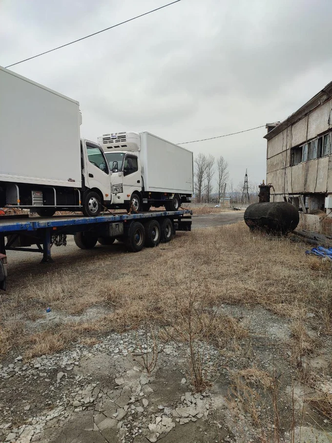 Доставка автоколонной 8 грузовиков Isuzu из Уссурийска в Красноярск за 5 дней