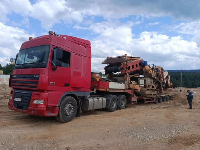Перевозка мобильного грохота Sandvik QE330 из Челябинской области в Волгоград 