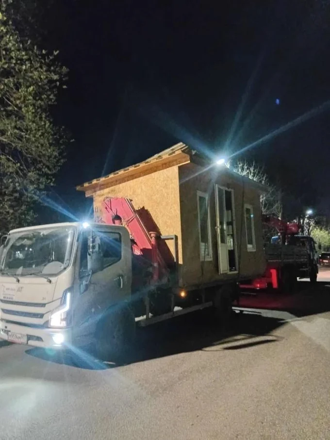 Перевозка негабаритной бытовки